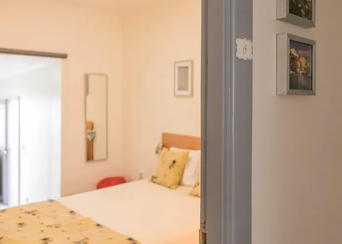 A Francos Lair 2 * Oporto